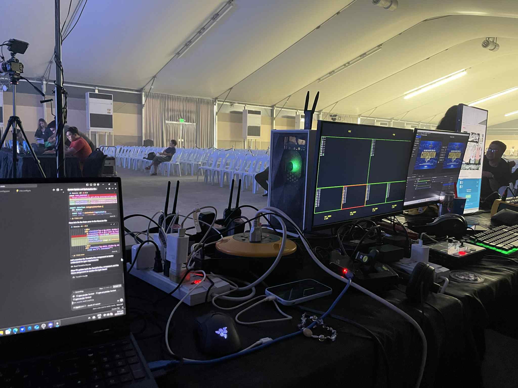 Behind the scenes 10